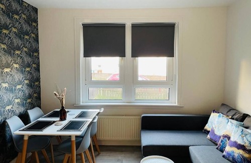 Motherwell Apartment | Sanderson Apartment