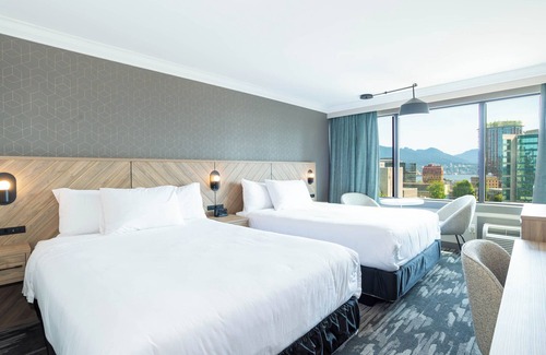 Central Hotel | Sandman Hotel Vancouver Downtown