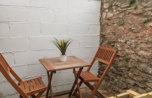 Babbacombe Cottage | Sandown, cosy cottage by the sea