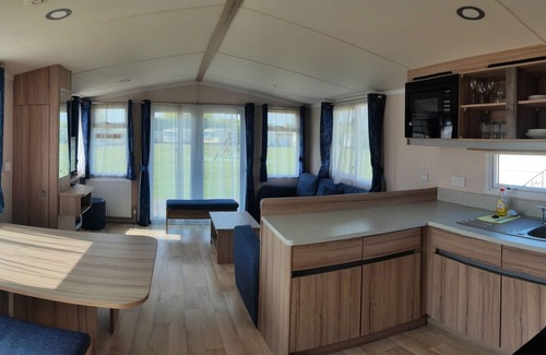 Aldwick House | Sandpiper - 6 berth caravan at Copthorne Caravans