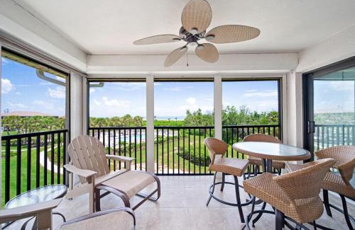 Sanibel House | Sandpiper Beach #504