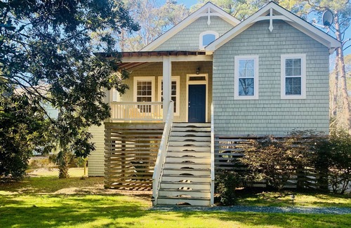 Kitty Hawk House | Sandpiper Cottage - Welcome to your cozy retreat!