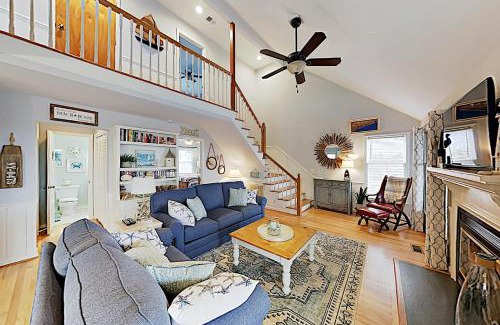 Ocean Isle Beach House | Sandpiper Retreat