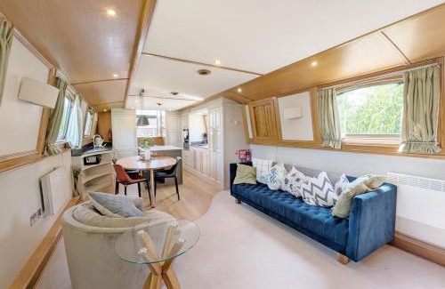 Chichester House | Sandpiper - Salterns - Chichester Marina