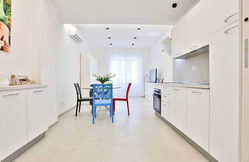 Salerno Apartment | Sandra's Apartment new cozy comfortable in the center of Salerno