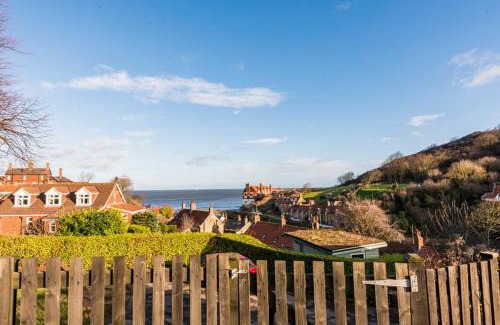 Sandsend House | Sands Apartment