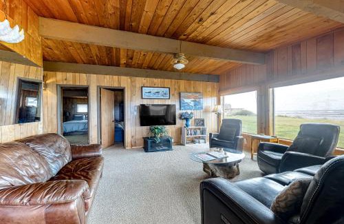 Yachats House | Sands End