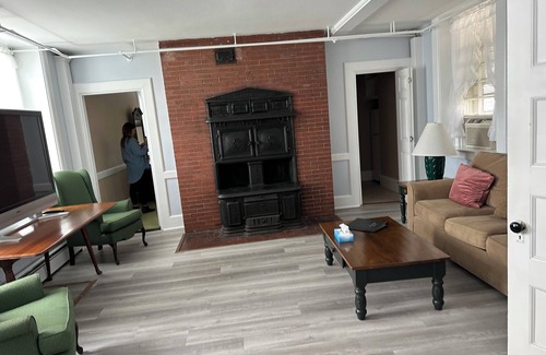 Woods Hole Hotel | Sands of Time Motor Inn & Harbor House