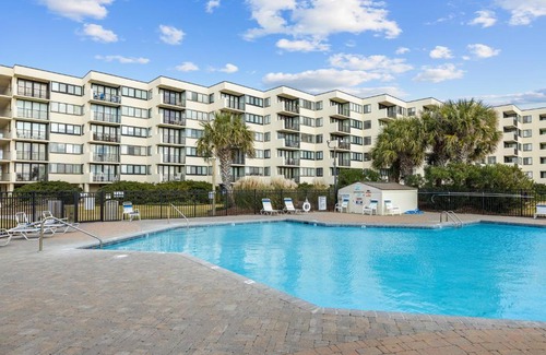 Atlantic Beach Apartment | Sands Villa 322