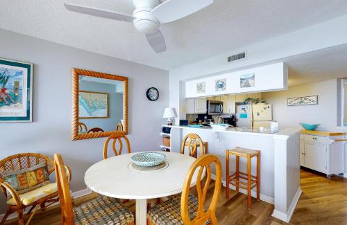 Atlantic Beach Apartment | Sands Villa 419
