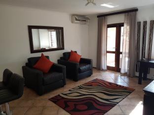 Sandown Apartment | Sandton Times Square