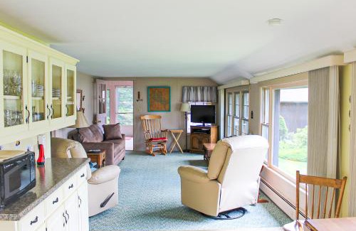 Moultonborough House | Sandy Adventures in Moultonborough
