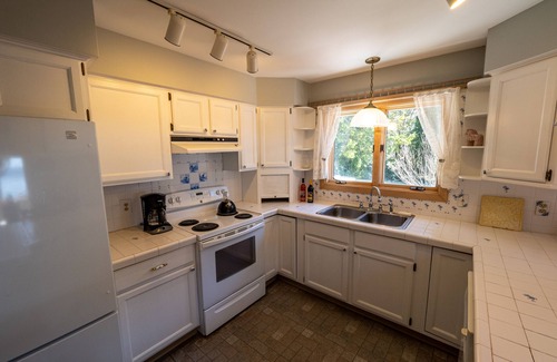 Traverse City Ski Chalet | Sandy Beach and Sunsets on Lake Leelanau