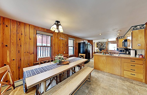 Minong Cabin | Sandy Beach On Clear Quite Lake Near Minong- Family & Pet Friendly