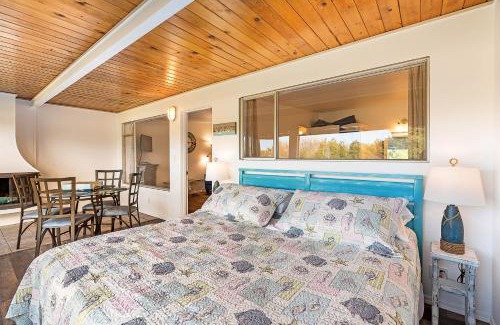 Ocean Shores House | Sandy Days Condo