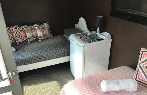 New Brighton House | Sandy Feet Accommodation