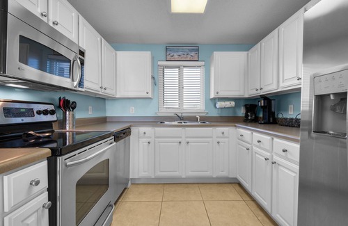 Ono Island Condo | Sandy Key 232: 2 BR/2 BA Gulf Front Condo in Perdido Key, FL. Sleeps 6