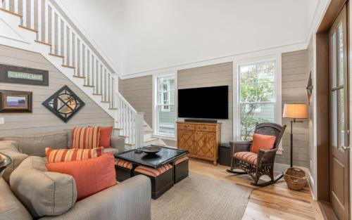 Watercolor House | Sandy Oar by Oversee 30A