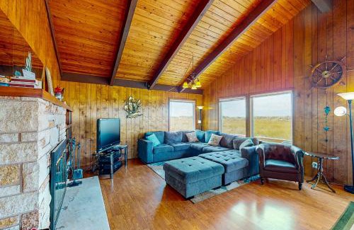 Manzanita House | Sandy Shores MCA 378