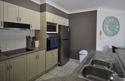 Bellara Apartment | Sandy Toes
