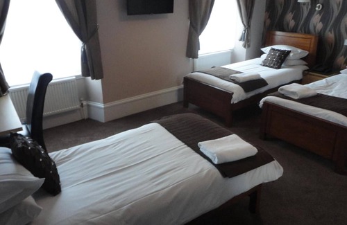 Kelvinbridge Hotel | Sandyford Lodge