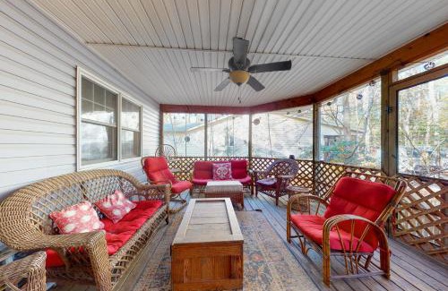 Ocean Pines House | Sandyhook Rd 74