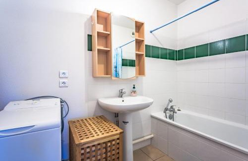Sanguinet Apartment | Sanguinet bel appartement 4 à 6 couchages plein centre ville proche commerces et lac