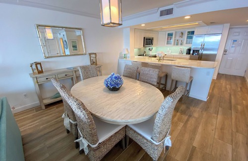 Punta Rassa Condo | Sanibel Harbour Resort Bay View Tower 135: Overlooking the private beach with stunning sunsets.