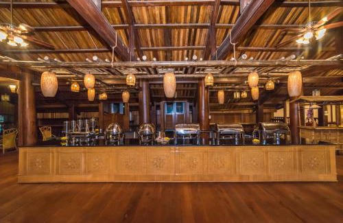 Huong Tra Resort | Sankofa Village Hill Resort & Spa