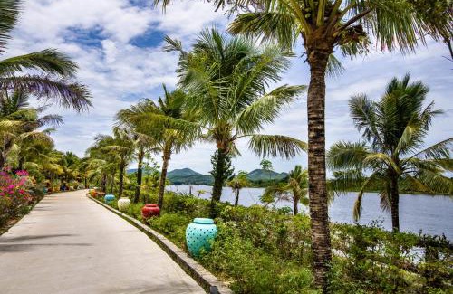 Huong Tra Resort | Sankofa Village Hill Resort & Spa