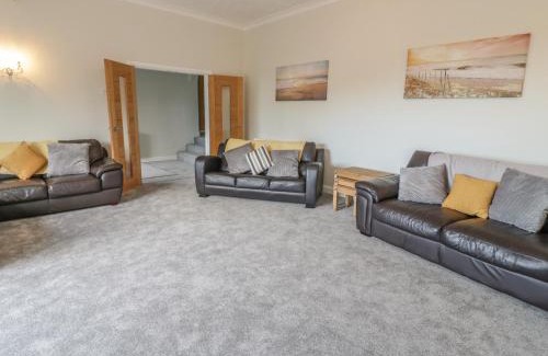Penrhyn Bay House | Sannans Lodge