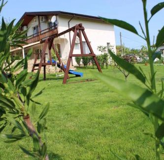 Ezerets House | Sanny’s house