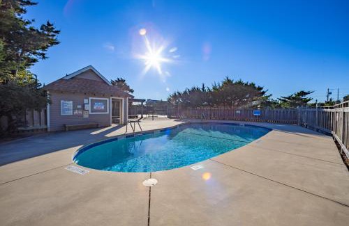 Salvo House | Sans Souci 221