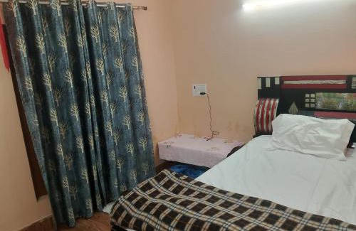 Kharsali House | Sant Manas Bhushan Ashram Kharsali by Omji - Yamunotri Prime Location, Newly renovated