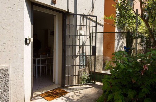Santo Stefano Apartment | Sant'Orsola apartment