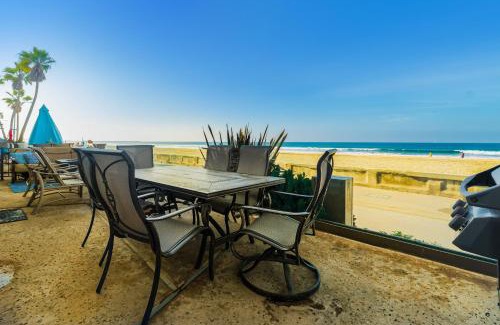 Mission Beach Apartment | Santa Barbara Unit #2