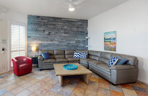 Mission Beach Apartment | Santa Barbara Unit #2