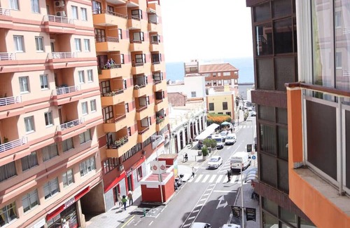Santa Cruz de la Palma Apartment | Santa Cruz, central and modern, near the beach