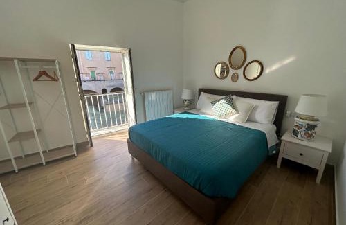Historical Center Apartment | Santa Chiara View