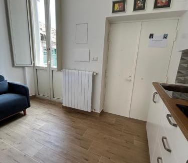 Historical Center Apartment | Santa Chiara View