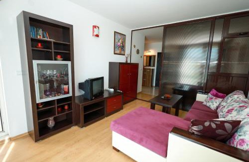 Sarafovo Apartment | Santa Cruz apartment