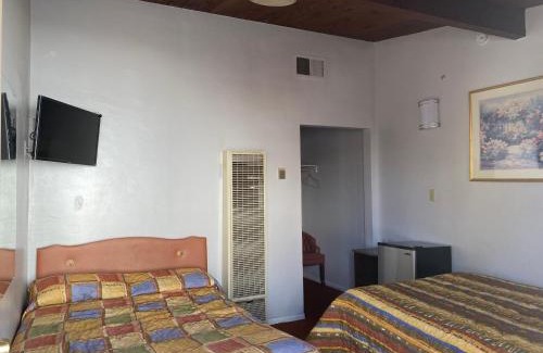 Tehachapi Hotel | SANTA FE MOTEL