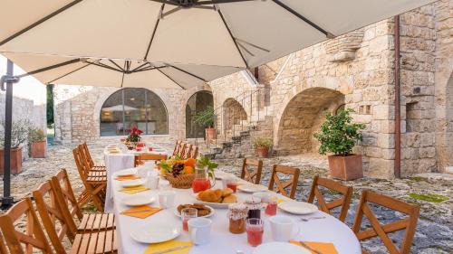 Massa Martana Villa | SANTA ILLUMINATA 20, Emma Villas