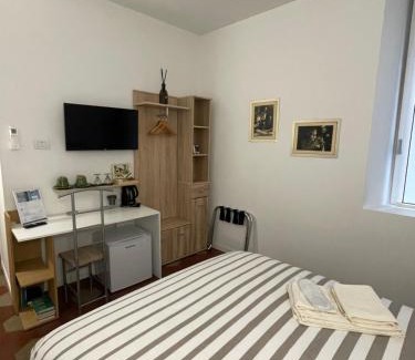 Lovere Old Town Apartment | Santa Vincenza - Suite Indipendente