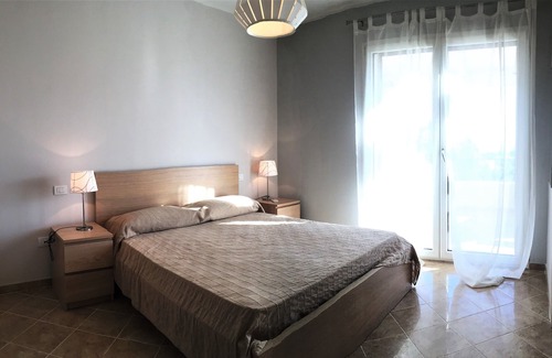 Case Peschiera-Lu Fraili Villa | SanTeodoro Exclusive House num2392