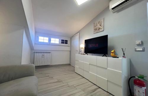 Soverato Apartment | Santicelli 12