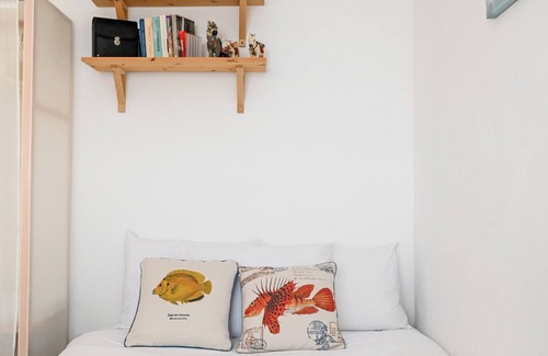 Exo Gialos Apartment | Santorini View House