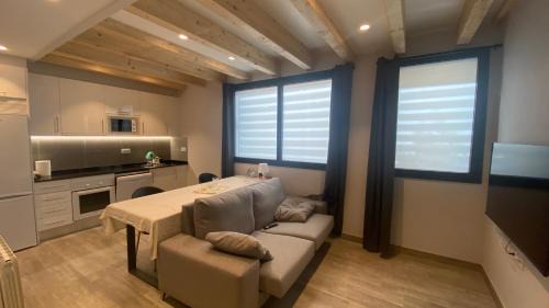 Sants-Badal House | Sants Guest House Barcelona