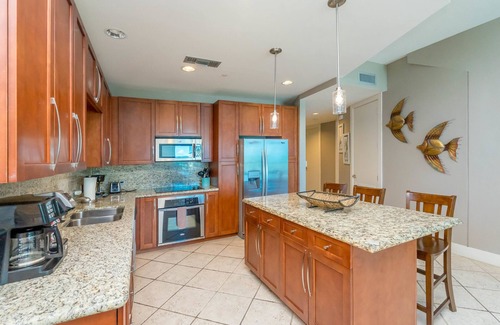 South Padre Island Condo | Sapphire Beachfront Oasis - 10th Floor 2 Bed 2 Bath - Stunning view of the Gulf!