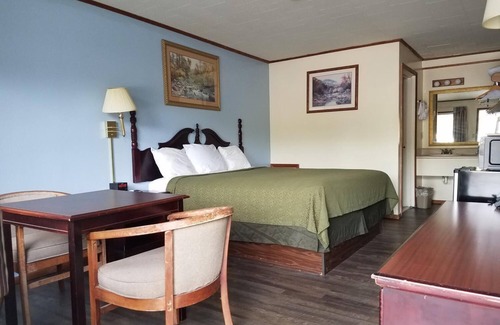 Franklin Hotel | Sapphire Inn